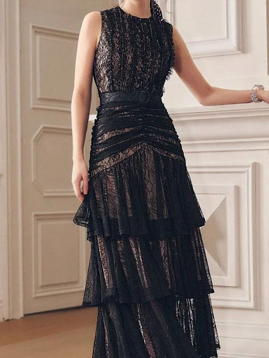 Black Elegant Women's Sleeveless Lace Layered Dress - Picture 2 of 7